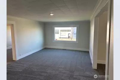 402 S 4th Avenue, Kelso, WA 98626 - Photo 12
