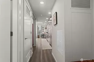 800 Columbia St, Seattle, WA 98104 - Photo 4