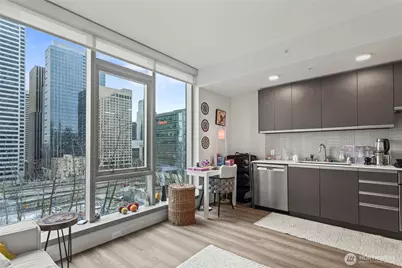 800 Columbia Street #703, Seattle, WA 98104 - Photo 8