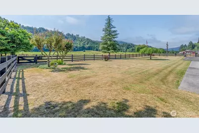 628 E Valley Road, Skamokawa, WA 98647 - Photo 4