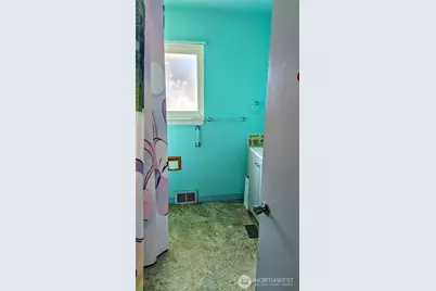 1701 51st Street NE, Tacoma, WA 98422 - Photo 20