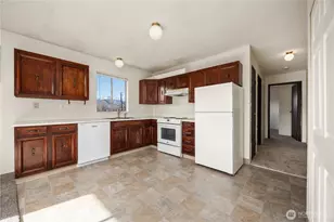 410 7th St NE, East Wenatchee, WA 98802 - Photo 22