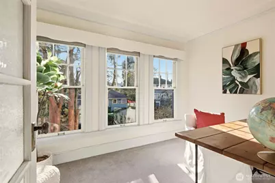 932 N 70th Street, Seattle, WA 98103 - Photo 20