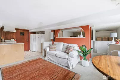 932 N 70th Street, Seattle, WA 98103 - Photo 24