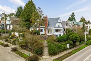 932 N 70th St, Seattle, WA 98103 - Photo 38