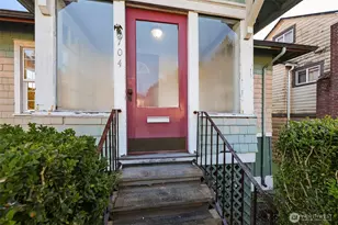 704 Lincoln St, Hoquiam, WA 98550 - Photo 2