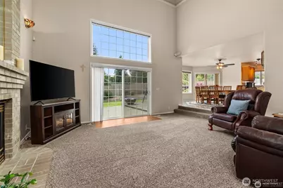 4618 51st Street Ct E, Tacoma, WA 98443 - Photo 6