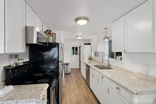 11571 E State Route 106, Union, WA 98592 - Photo 14