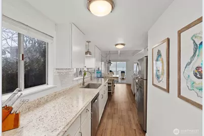 11571 E State Route 106, Union, WA 98592 - Photo 12