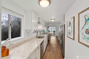 11571 E State Route 106, Union, WA 98592 - Photo 12