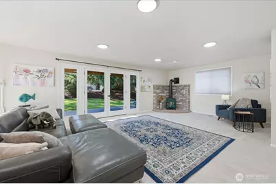 10922 39th Drive SE, Everett, WA 98208 - Photo 16