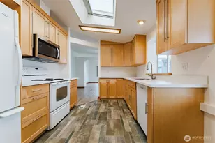 3802 James St, Bellingham, WA 98226 - Photo 14