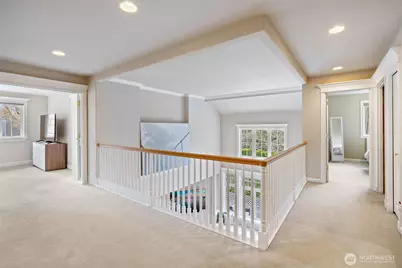 20614 NE 28th Court, Sammamish, WA 98074 - Photo 32