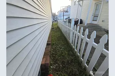 4925 41st Lane SE, Lacey, WA 98503 - Photo 4