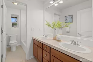 1717 100th Ave NE, Bellevue, WA 98004 - Photo 30