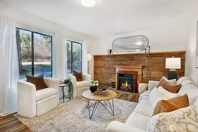 11142 8th Place S, Seattle, WA 98168 - Photo 4