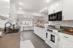919 Liberty St, Lynden, WA 98264 - Photo 12
