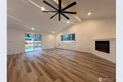 3711 Grandview Drive W, University Place, WA 98465 - Photo 12