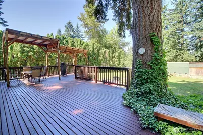 36204 108th Avenue Ct E, Eatonville, WA 98328 - Photo 18