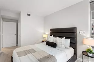 2929 1st Ave, Seattle, WA 98121 - Photo 10