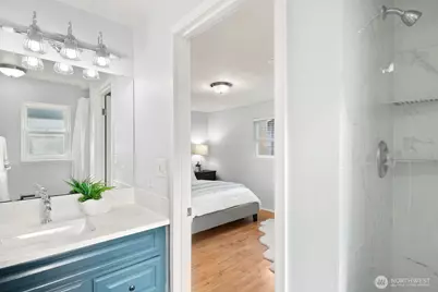 7037 NE 137th Street, Kirkland, WA 98034 - Photo 24