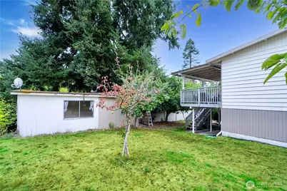 16515 N Linden Ave N, Shoreline, WA 98133 - Photo 28