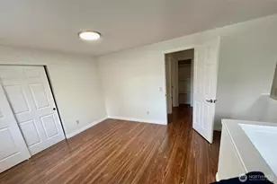 10900 SE 219th Pl, Kent, WA 98031 - Photo 24