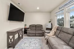 18785 Lipoma Pl E, Puyallup, WA 98374 - Photo 10