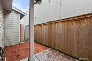 4000 NE 3rd Pl, Renton, WA 98056 - Photo 36