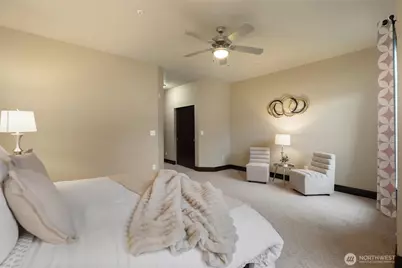 4000 NE 3rd Place, Renton, WA 98056 - Photo 24