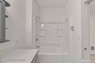 2420 Aberdeen Ave, Hoquiam, WA 98550 - Photo 14