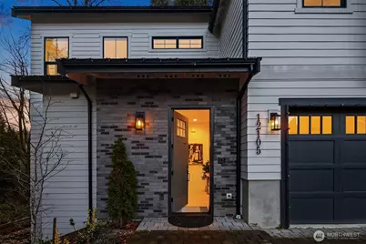 12105 NE 105th Street, Kirkland, WA 98033 - Photo 2