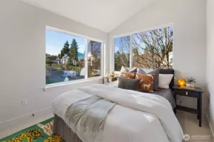 4136 Eastern Ave N, Seattle, WA 98103 - Photo 22