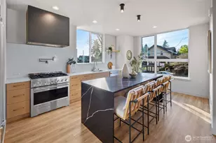 4136 Eastern Ave N, Seattle, WA 98103 - Photo 6