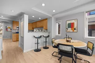 116 Aloha St, Seattle, WA 98109 - Photo 10