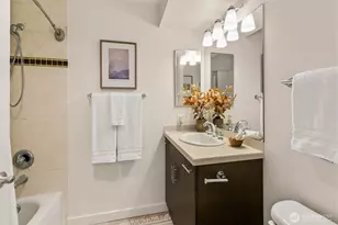 626 4th Ave W, Seattle, WA 98119 - Photo 8