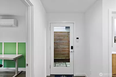 4307 Francis Avenue N #B, Seattle, WA 98103 - Photo 24