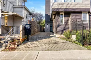 4307 Francis Ave N, Seattle, WA 98103 - Photo 26