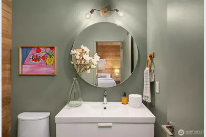 8240 NE Baker Hill Road, Bainbridge Island, WA 98110 - Photo 28