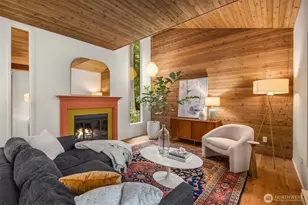 8240 NE Baker Hill Rd, Bainbridge Island, WA 98110 - Photo 6