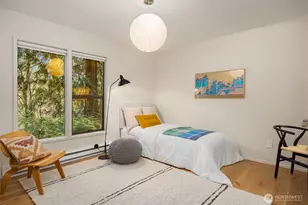 8240 NE Baker Hill Rd, Bainbridge Island, WA 98110 - Photo 32