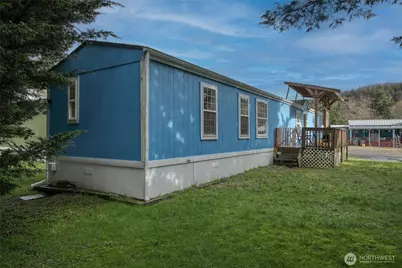 1900 Broadway #2, Hoquiam, WA 98550 - Photo 2