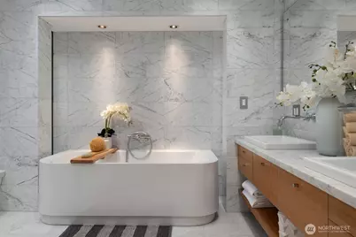 2606 E Garfield Street, Seattle, WA 98112 - Photo 20