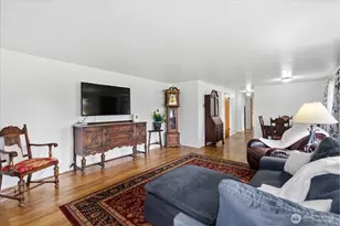 712 3rd St, Sultan, WA 98294 - Photo 8