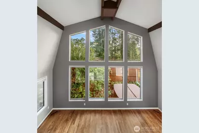 1504 NE 107th Street, Seattle, WA 98125 - Photo 4