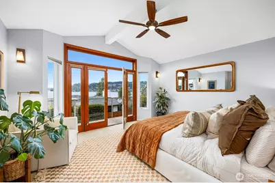 904 N 36th Street, Renton, WA 98056 - Photo 16