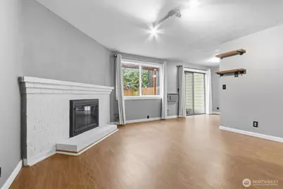 605 SE 121st Avenue #5, Vancouver, WA 98683 - Photo 2