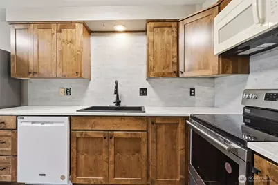 605 SE 121st Avenue #5, Vancouver, WA 98683 - Photo 8