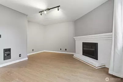 605 SE 121st Avenue #5, Vancouver, WA 98683 - Photo 4