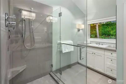 7580 SE 71st Street, Mercer Island, WA 98040 - Photo 16